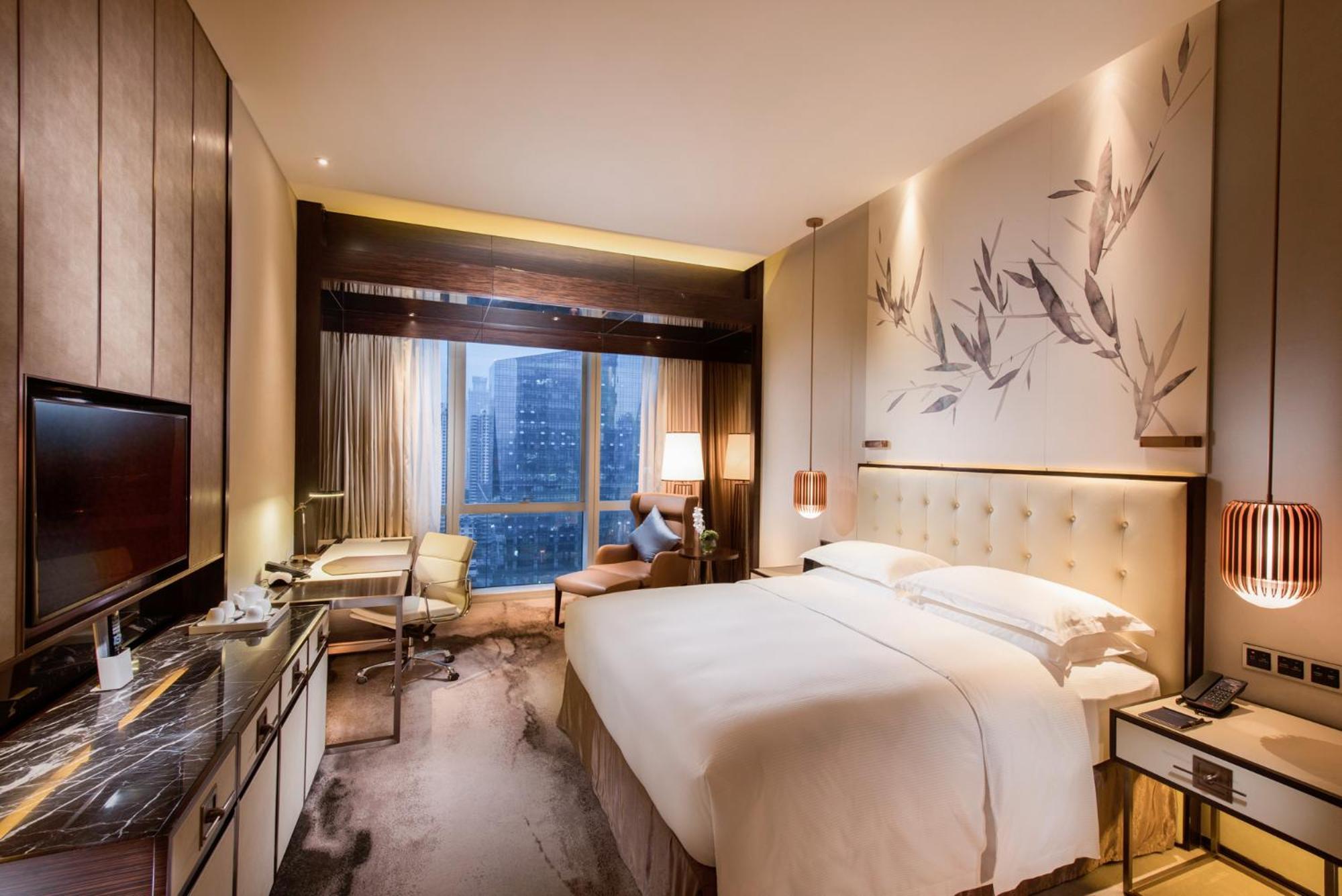 Hilton Shenzhen Futian, Metro Station At Hotel Front Door, Close To Futian Convention & Exhibition Center Zewnętrze zdjęcie